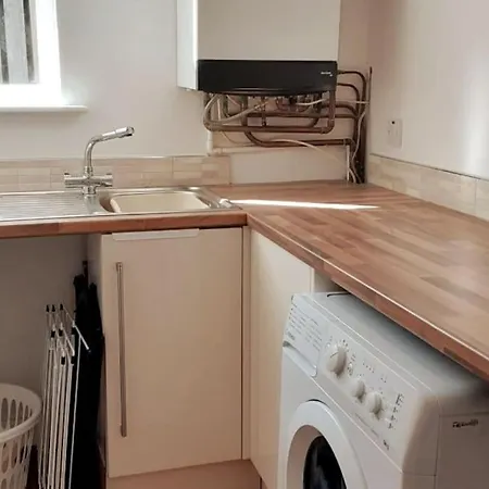 펜션 Superb Victorian Townhouse 밀롬